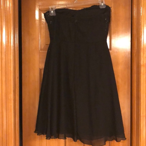 Dress - Picture 3 of 4
